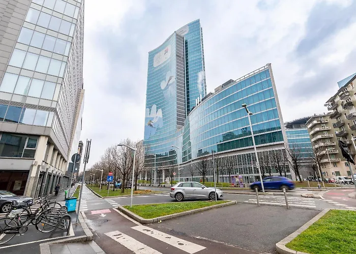 شقة Bilocale Moderno Isola-garibaldi, 4 Posti, Wifi Veloce, Metro A 2 Minuti *