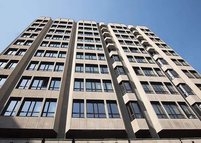 Easyhomes-central Tower 아파트