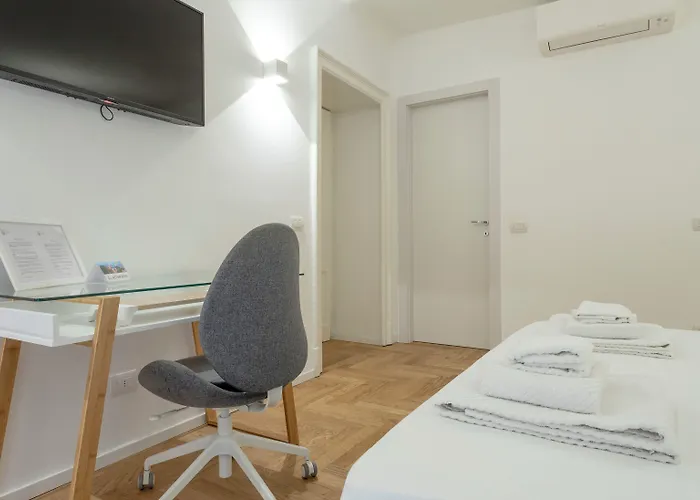 Italianway Easy - Pontaccio 2 *