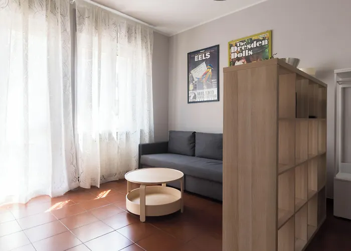 Italianway Easy - Sanfelice 10 * Milán