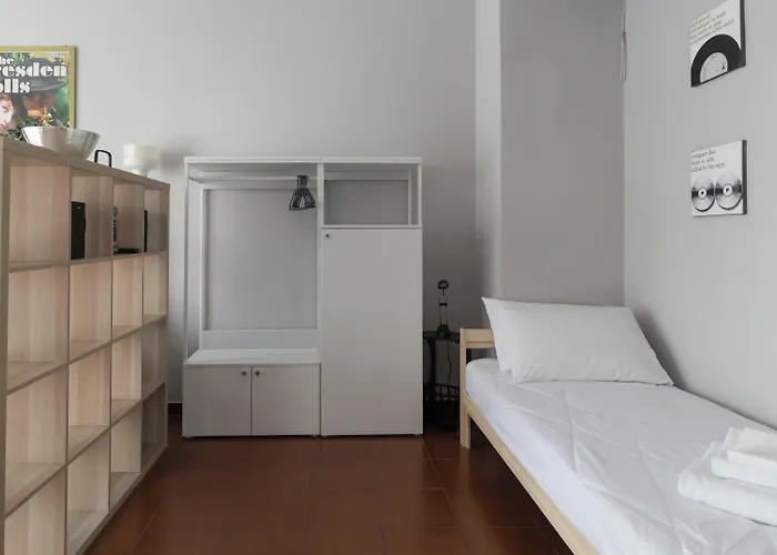 Italianway Easy - Sanfelice 10 Milán
