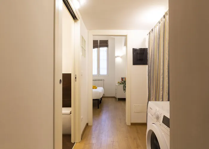 Voghera Fashion District דירה