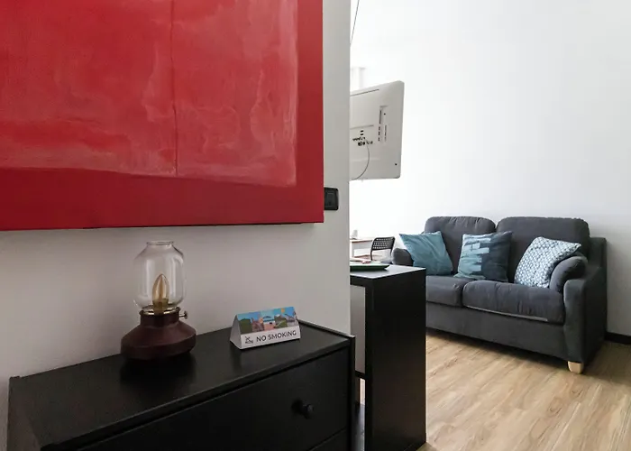 Italianway Easy - Tofane 33 * Mediolan