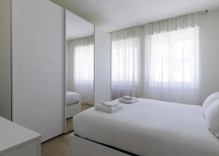 Italianway Easy - Favretto 13 Apartament Mediolan