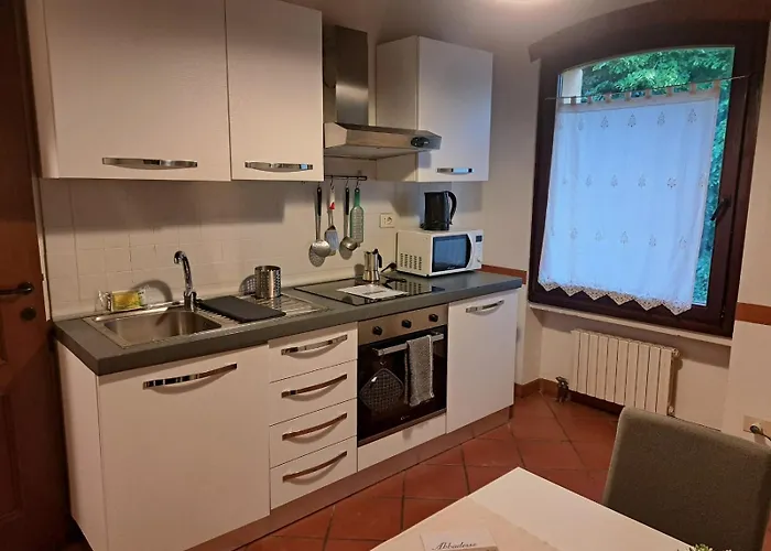 Apart-hotel Trilocale Tamara Abbadesse M3-m5 Zara 3*
