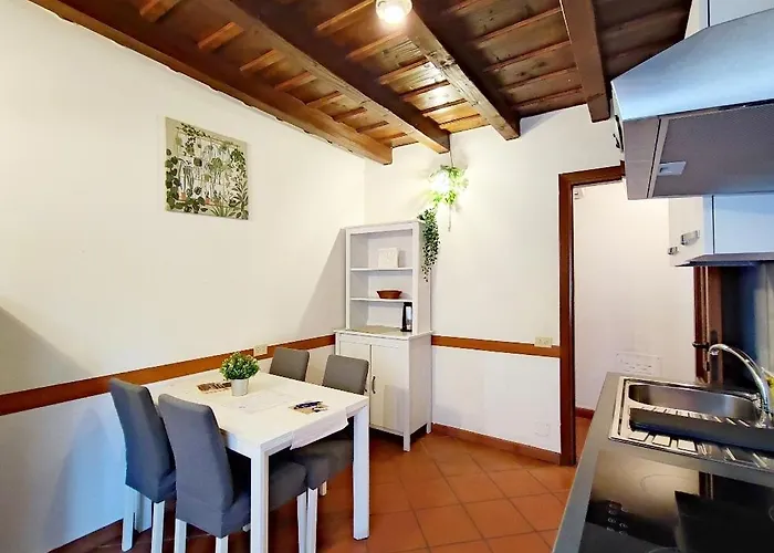 Hotel apartamentowy Trilocale Tamara Abbadesse M3-m5 Zara 3*