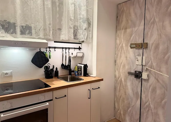 Acasadiimma - Monolocale Design Navigli - Duomo A 10 Minuti - San Siro - Bocconi Apartament