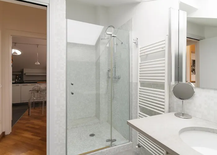 Guesthost - Navigli Modern Flat Apartament