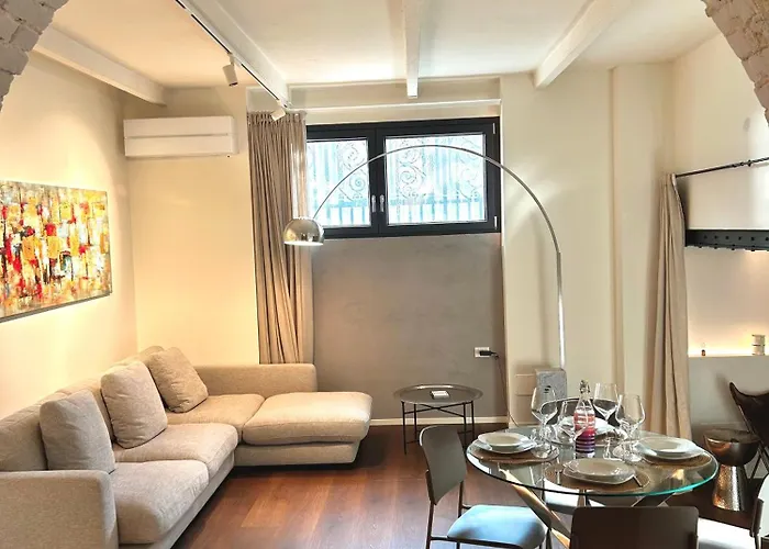 Elegant Design Loft For A Luxury Stay, M1 To Duomo דירה *