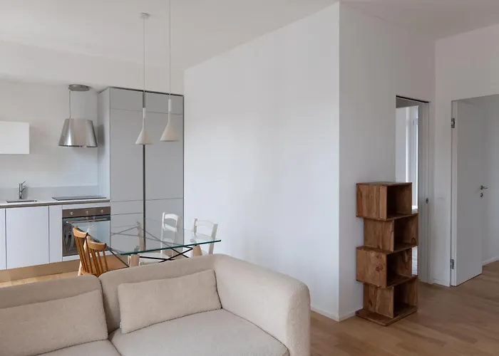 Luminoso Trilocale Con Ampio Terrazzo - Mirable Pm * ميلان