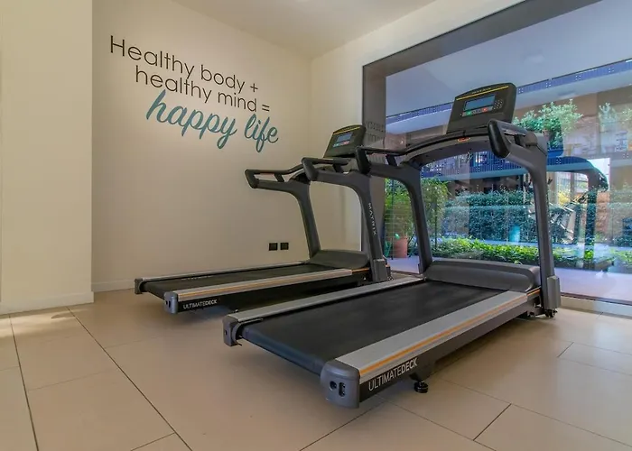 Olgiati Twelve - 3 Charming Bedrooms And Gym شقة