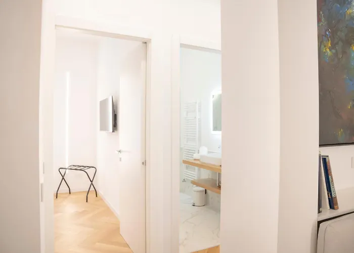 Appartement Modern Flat Metro Lotto-citylife-mico-self Check-in-ac