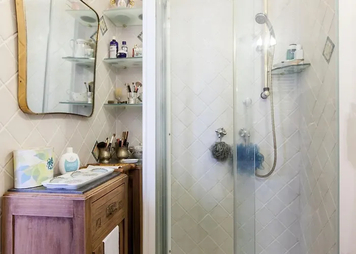 Romantic Flat Navigli Darsena Apartment Milan