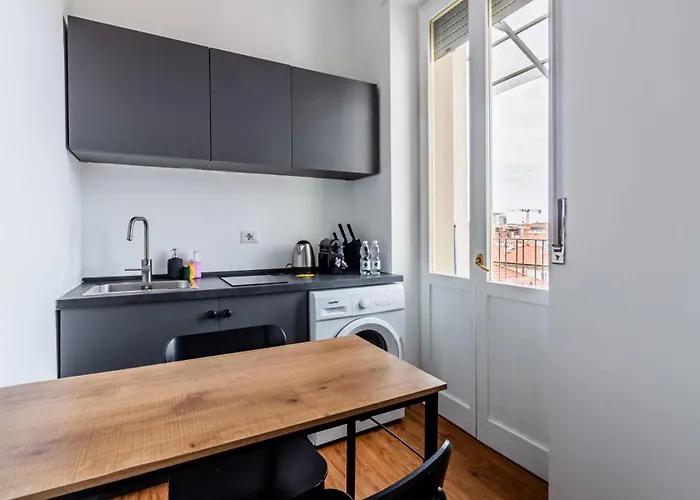 Apartment Homeby, Cozy Penthouse Mailand