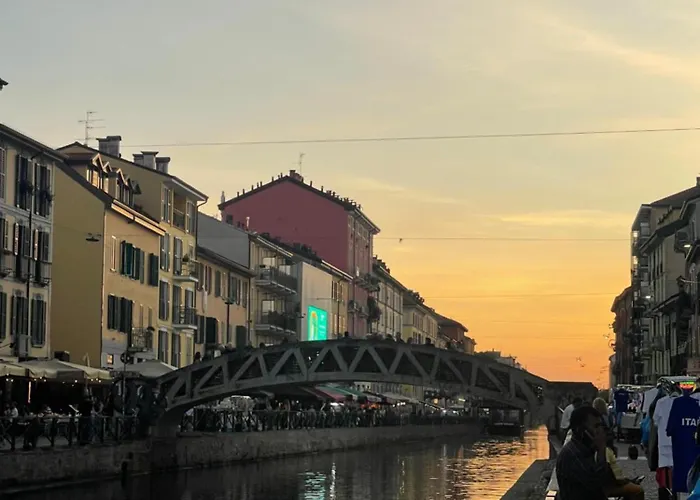 Elena S Navigli * Милан