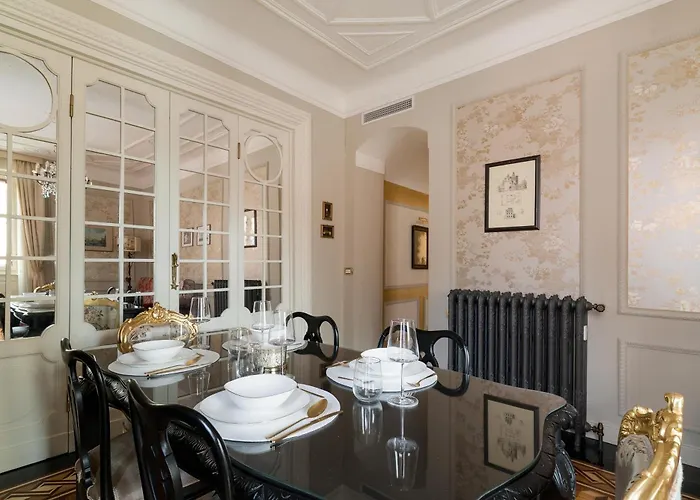 Brera Trilocale Di Lusso Daire Milano