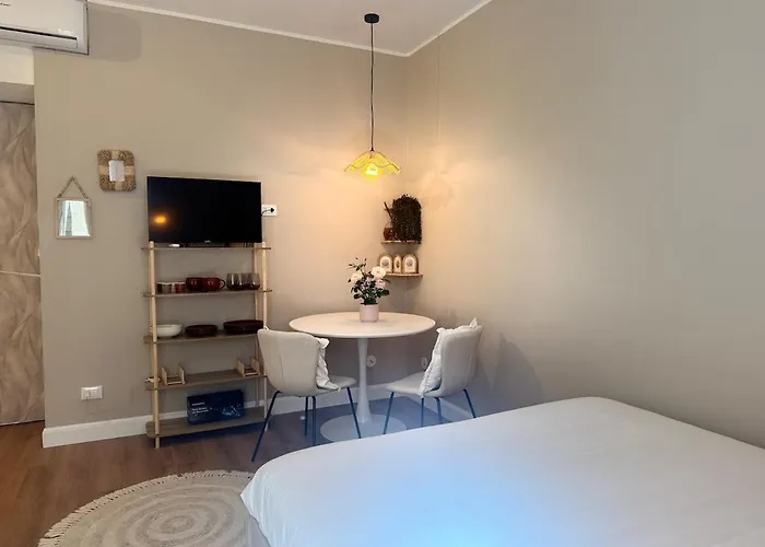 Apartament Acasadiimma - Monolocale Design Navigli - Duomo A 10 Minuti - San Siro - Bocconi *
