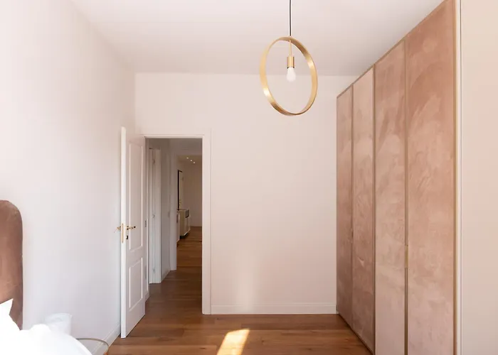 Lejlighed Lusso, Stile E Un Meraviglioso Terrazzo Nel Cuore Di Milano