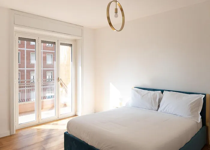 Lusso, Stile E Un Meraviglioso Terrazzo Nel Cuore Di شقة