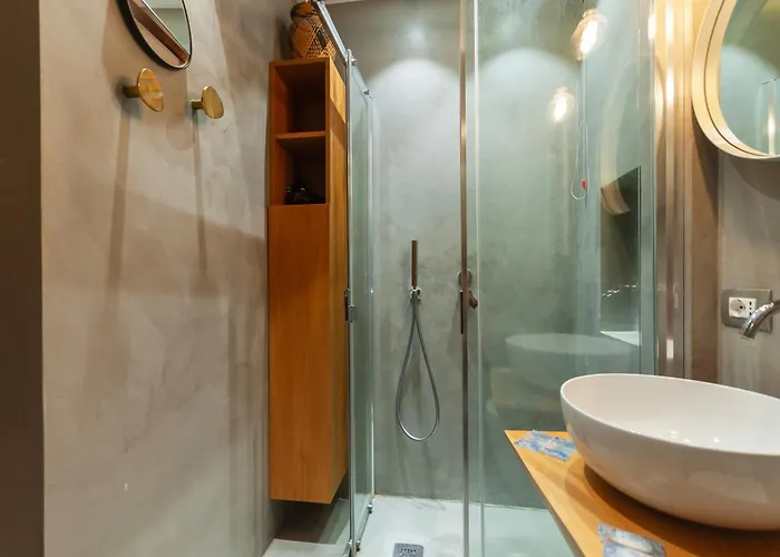 Apartment Youhosty - Santa Marta 11 *