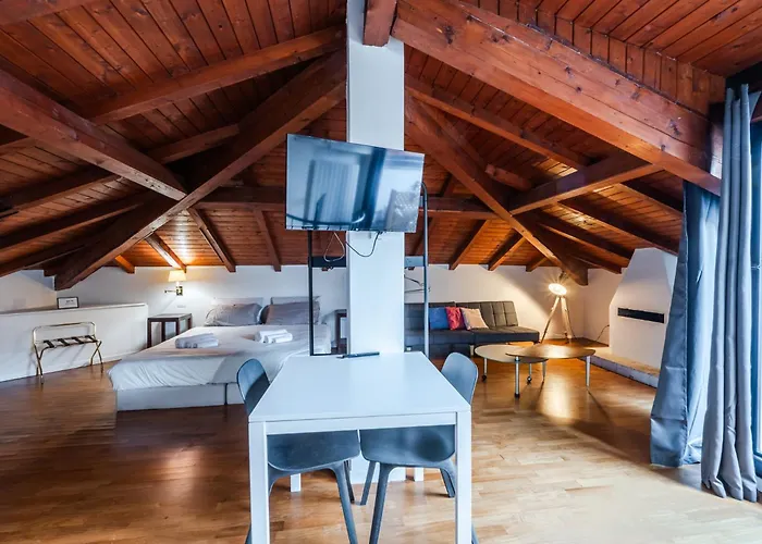 Anglia, Smartstay - Amendola, Fiera, Ospedale San Luca Lägenhetshotell