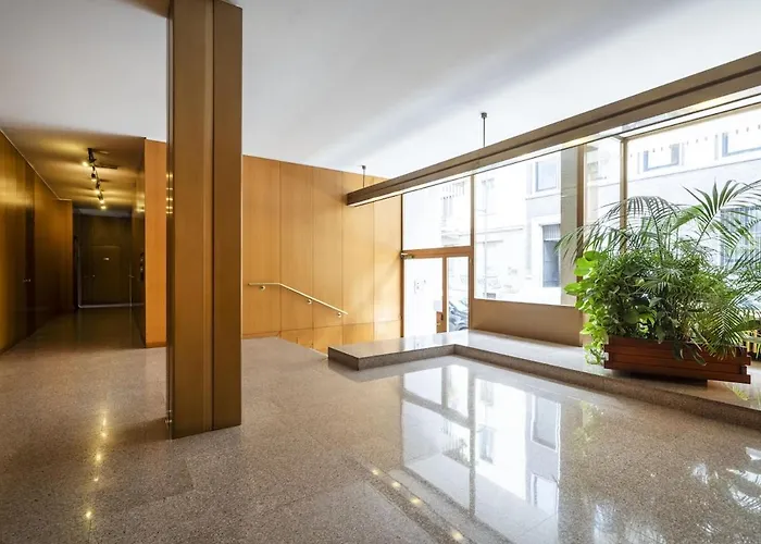 Privata Bagno E Balcone Duomo Гостевой дом Милан