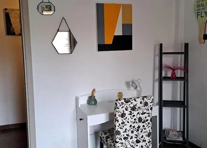 아파트 Brand New - 5 Minutes From Istria Metro Station 밀라노