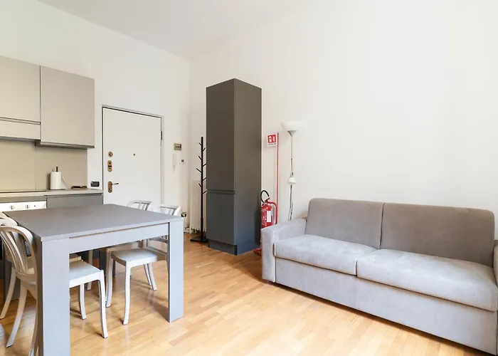 Lägenhet Guesthost - Modern Flat Near Darsena *