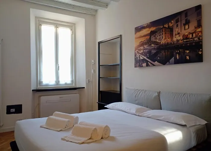 Casa Ferretti - Corso Milão