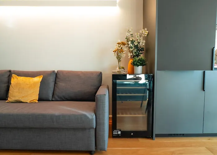 Crespi Terrace, Private Parking, A Few Steps From The Metro *