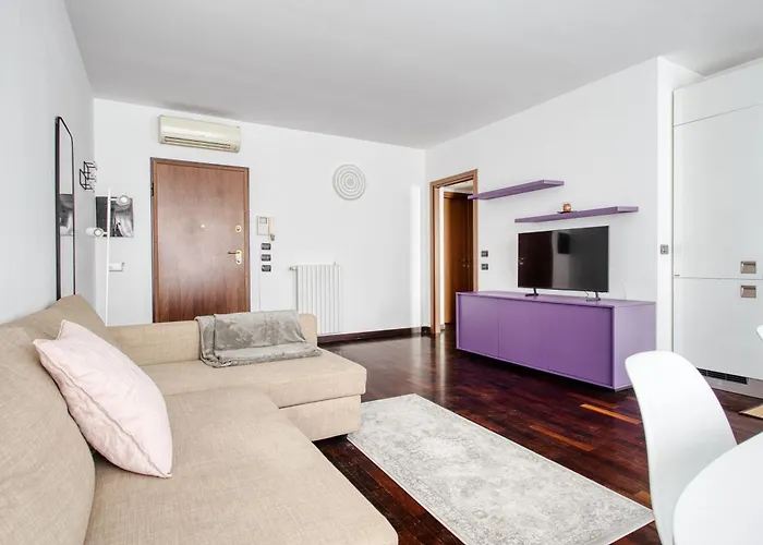 Just Urban - Elegant 1-br In Porta Romana - Duomo 4 Min By M3 Appartement Milaan