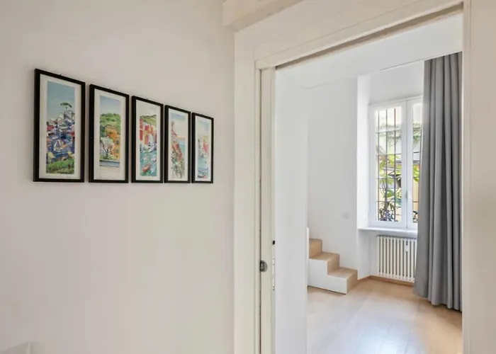 Giusti Two-bedroom Duplex - Arco Della Pace & Sempione Park - Sleeps 5 아파트 밀라노