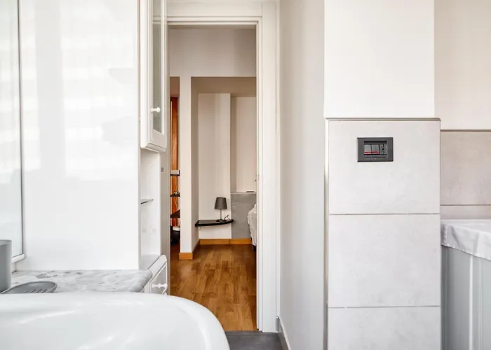 公寓 Hostmate - - Lunigiana - Stazione 米兰