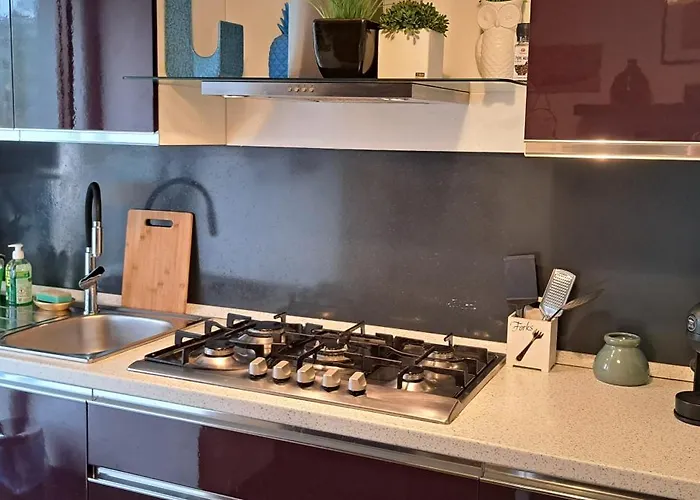 Brand New - 5 Minutes From Istria Metro Station *