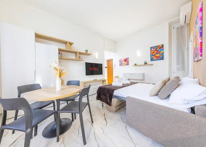 Appartement Luna Apartment, Luxurious 1bdr In The Center, Wifi Milaan
