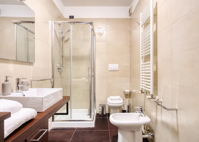 Just Urban - Elegant 1-br In Porta Romana - Duomo 4 Min By M3 Appartement Milaan