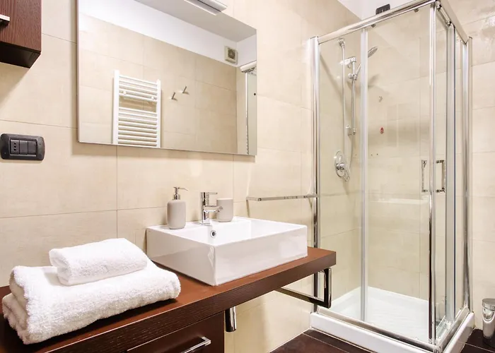Just Urban - Elegant 1-br In Porta Romana - Duomo 4 Min By M3 Appartement Milaan