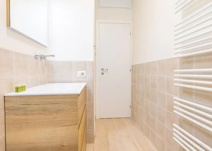 Elegant 1bdr In The Center, 5 Min From The Duomo Apartmán *