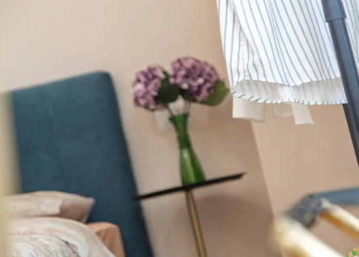 Luxury Quiet Above Subway