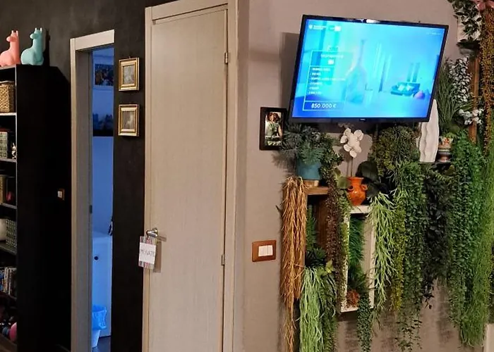 아파트 Brand New - 5 Minutes From Istria Metro Station *