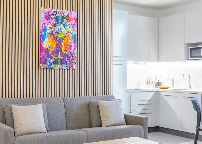 Luna Apartment, Luxurious 1bdr In The Center, Wifi Appartement Milaan