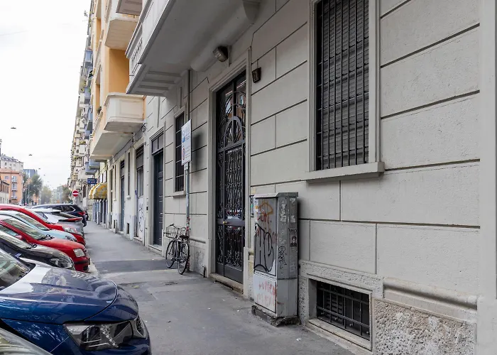 Liberty House - Carozzi * Milano