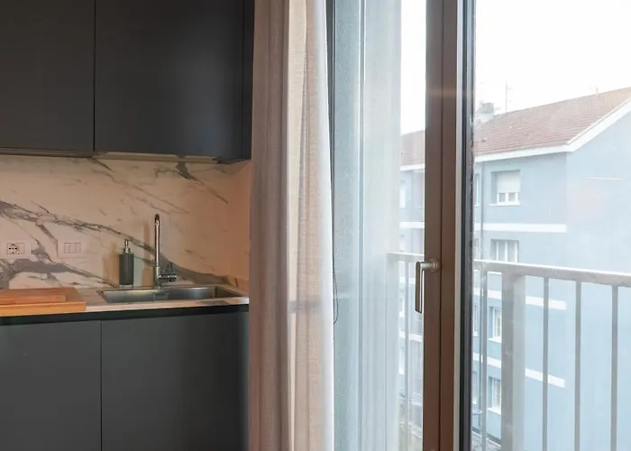 Crespi Terrace, Private Parking, A Few Steps From The Metro * Milano