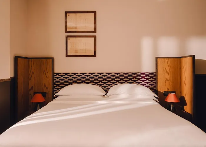 Aethos Hotel Milan Hotel 5*