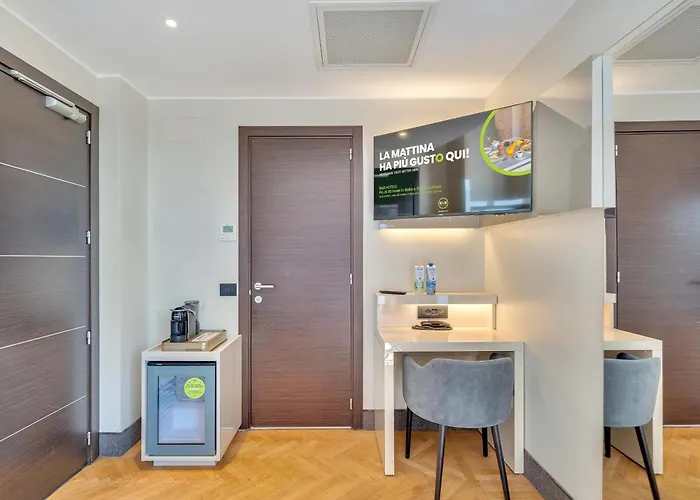 米兰圣安布住宿加早餐旅馆 3*