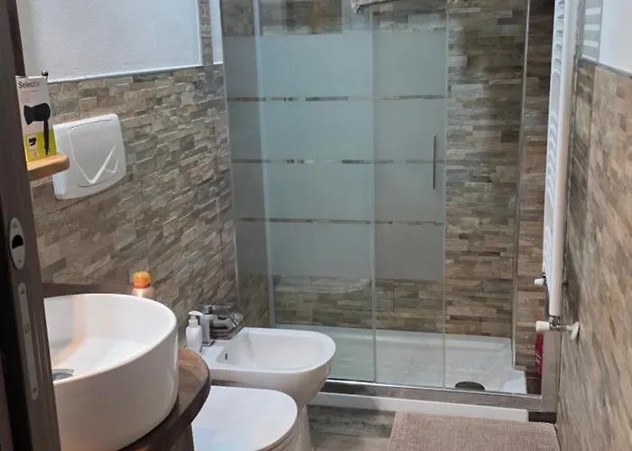 Sansiromilano Beboscar It فندق مبيت وإفطار