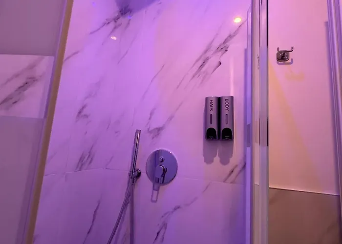 בית הארחה Confortable - 5 4*