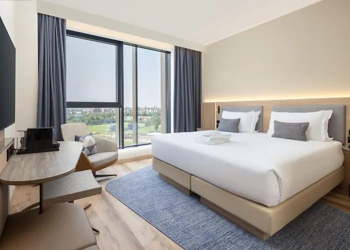 Courtyard By Marriott Linate Otel 4*