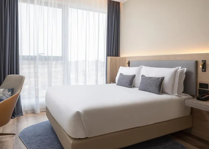 Courtyard By Marriott Linate Otel 4*