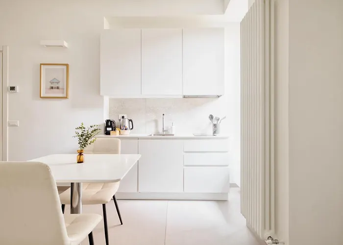Stylish Near Porta Garibaldi & Metro By Mastery Apartmán *